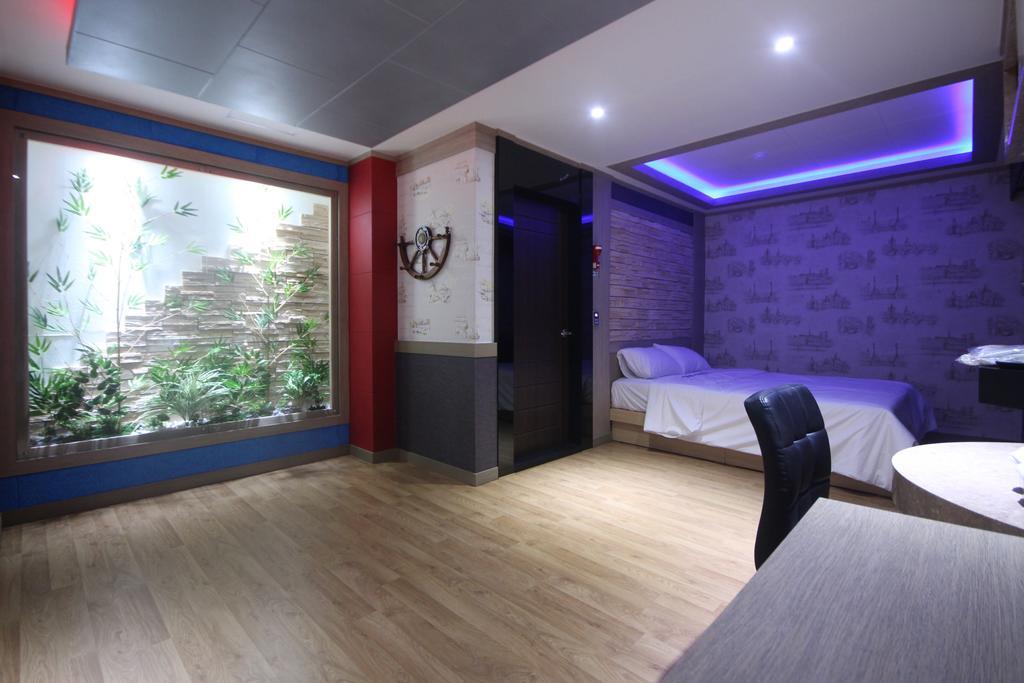 Pohang Wow Motel Habitación foto