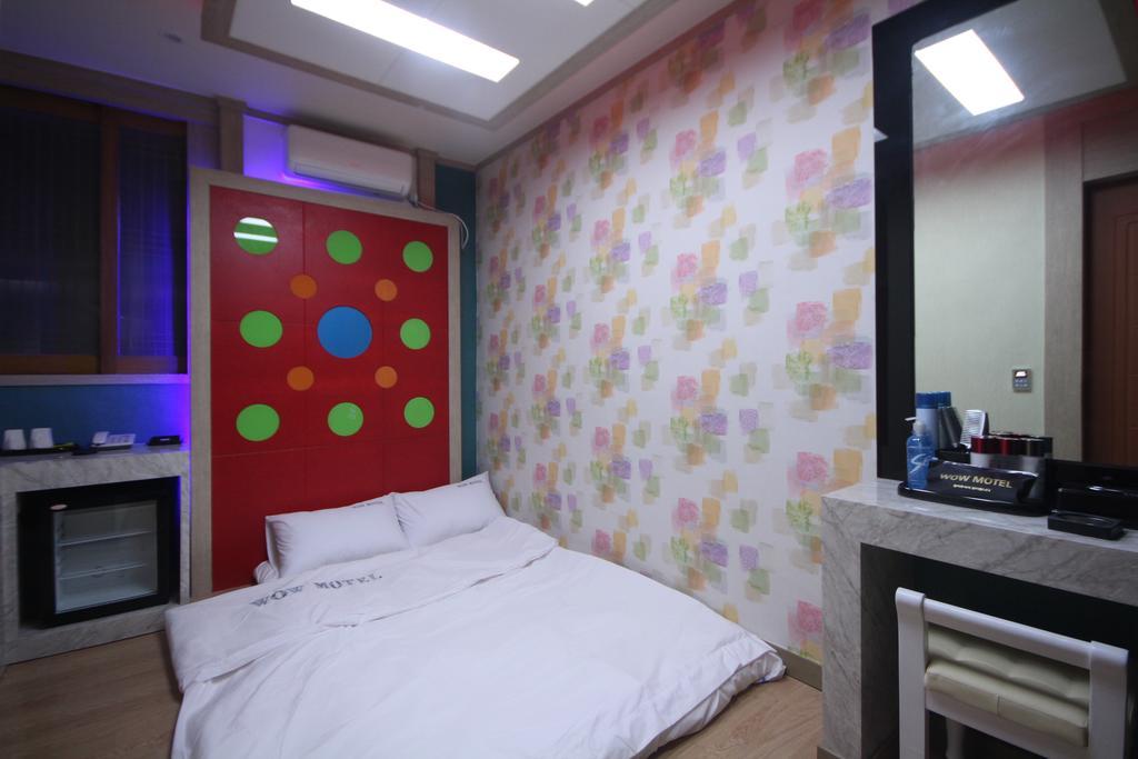 Pohang Wow Motel Habitación foto